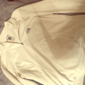 Northface pullover. Large/Medium